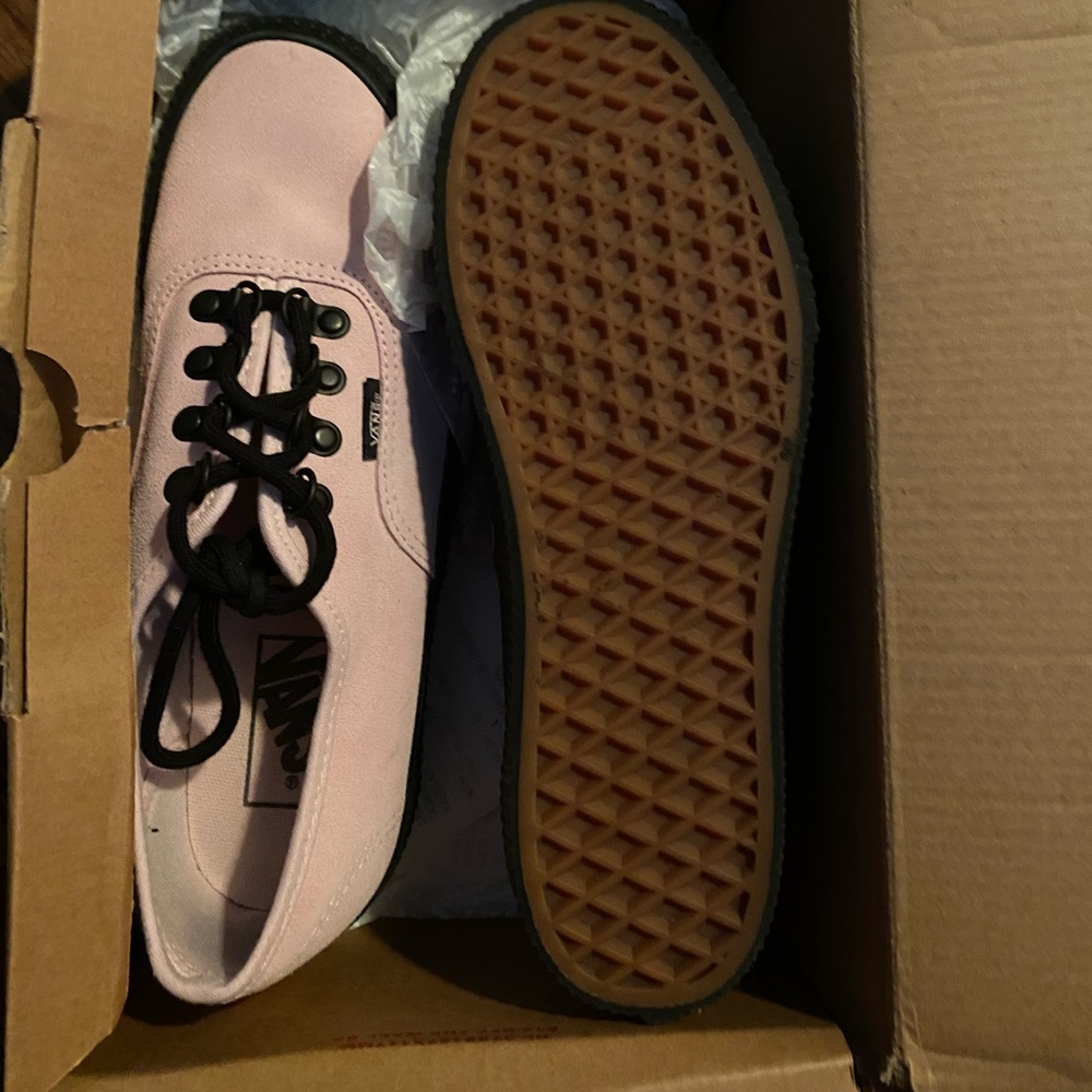 Pink and black platrform Van 6.5 men’s 8 women’s